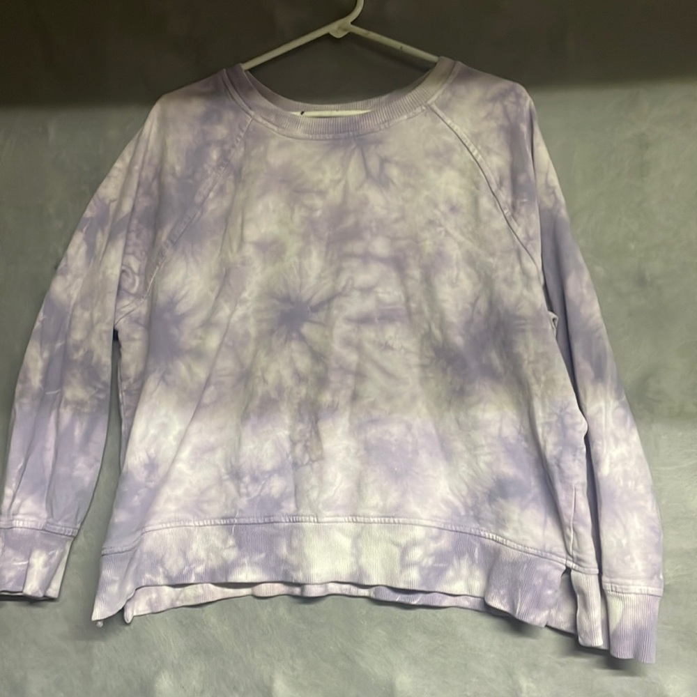 Time and Tru Tye dye crewneck sweatshirt! Size Large